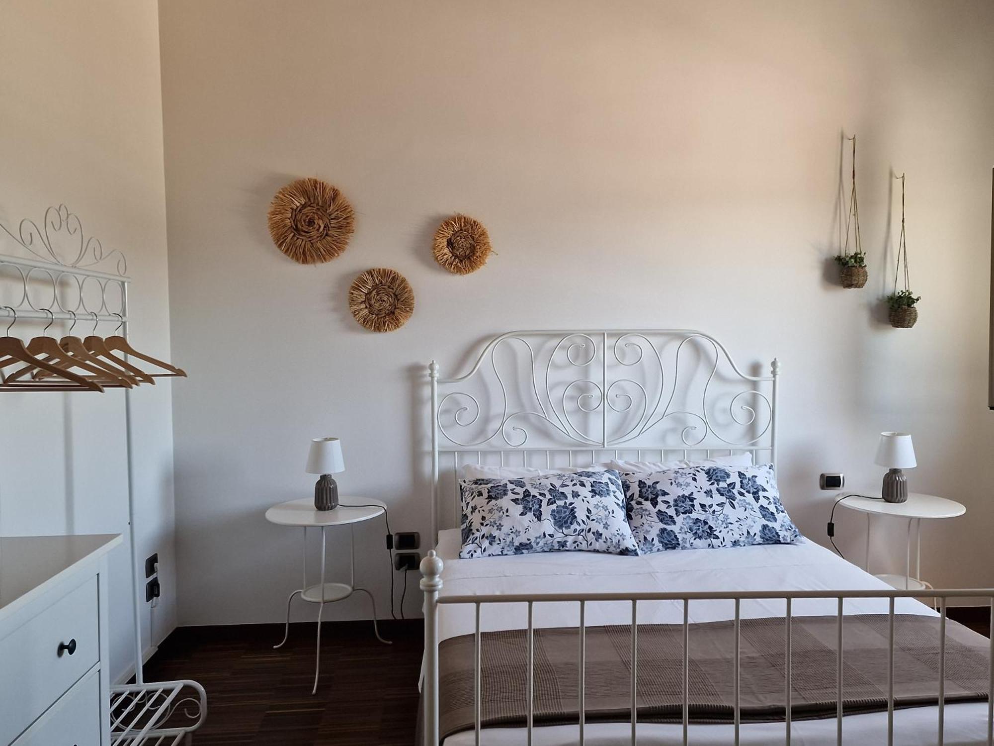 B&B Valleluna Trani Εξωτερικό φωτογραφία
