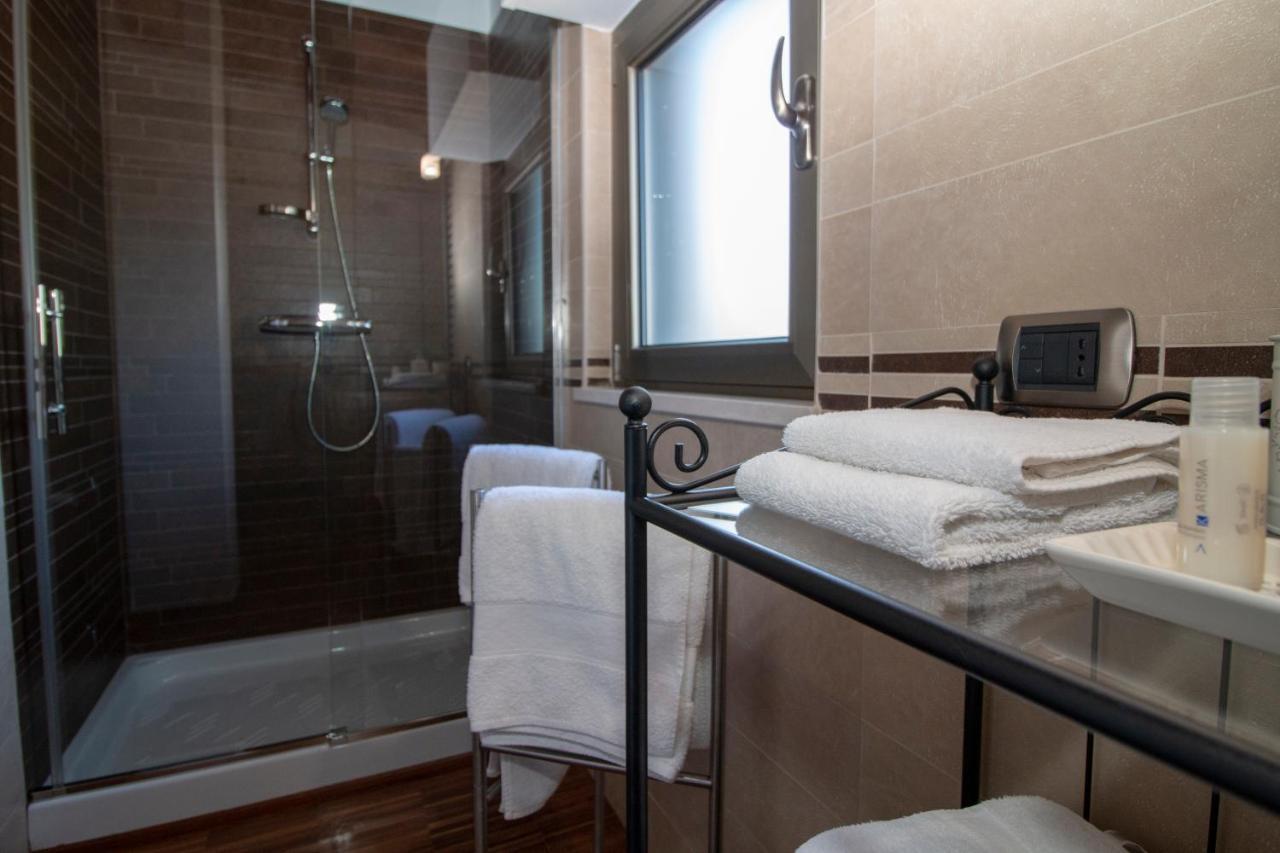B&B Valleluna Trani Εξωτερικό φωτογραφία